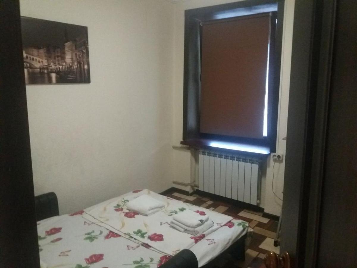 Сдам 3-Х Комнатную Квартиру ! Odessa Buitenkant foto